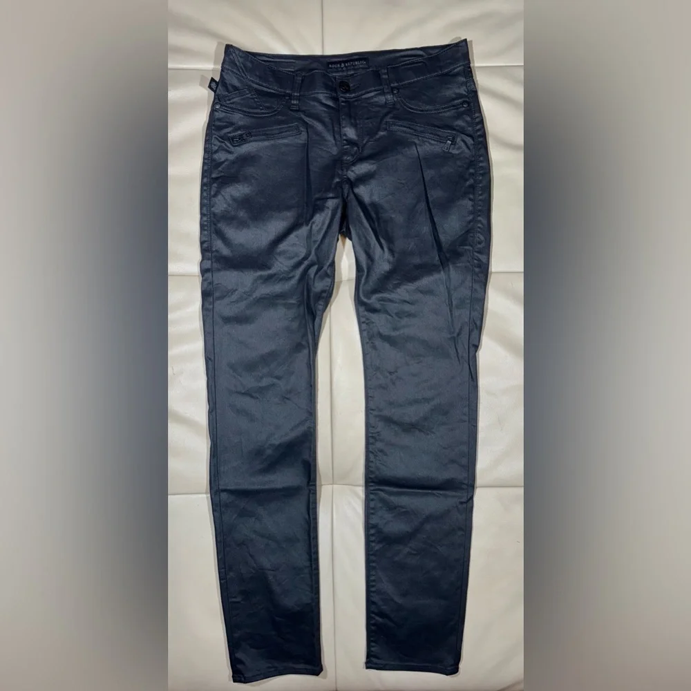 Rock & Republic Women’s Kashmiere Shiny Black Skinny Jeans - Picture 3 of 13